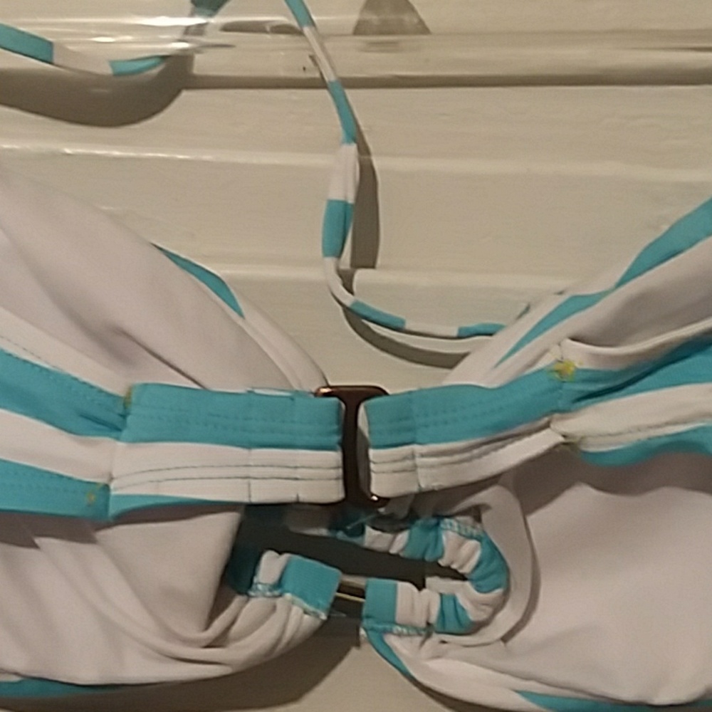 Mossimo Bikini - Picture 5 of 8